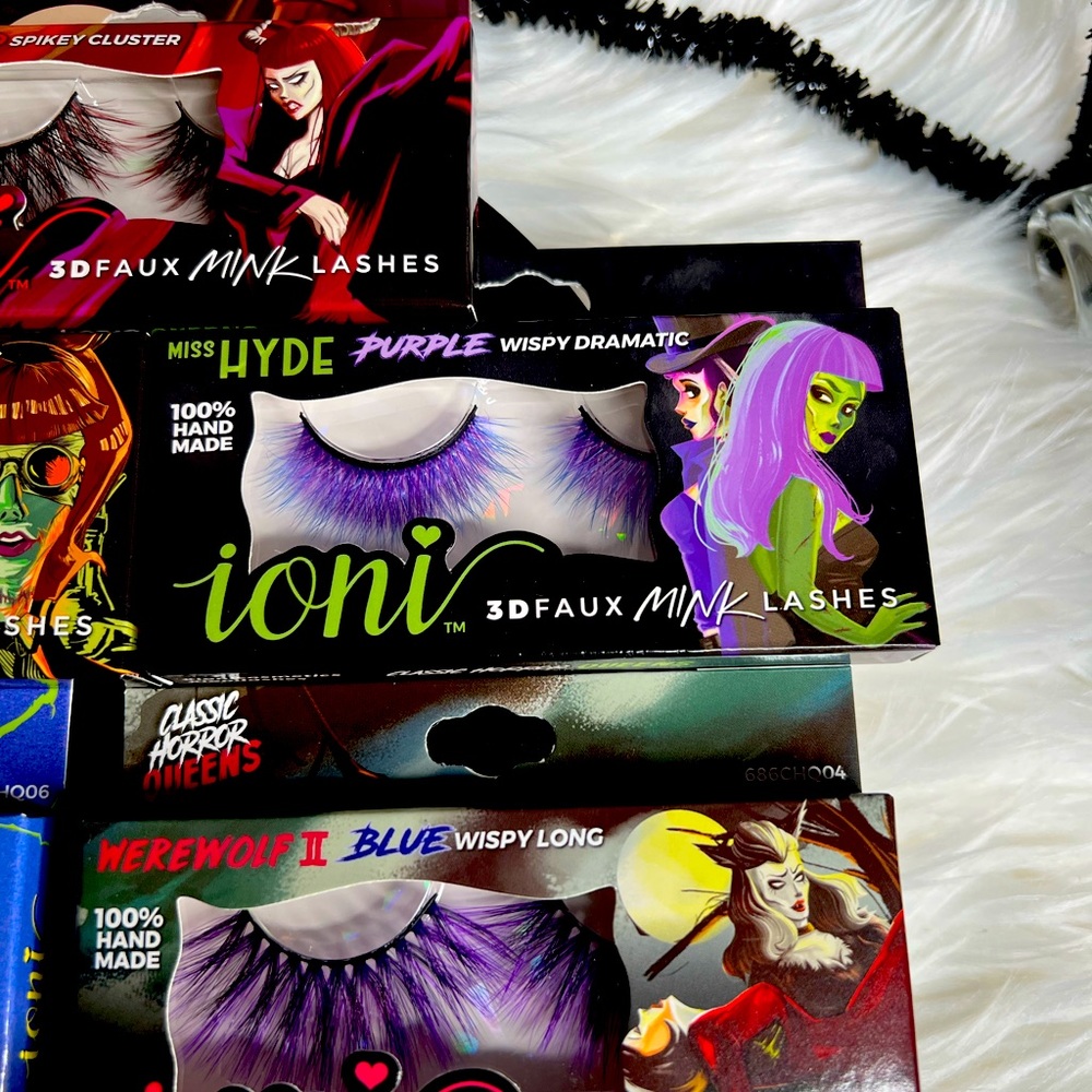 Halloween Lashes 12 pairs